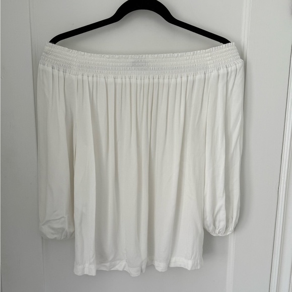 Babaton Tops - Aritzia Babaton Blouse Off The Shoulders - White - M
